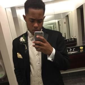 Meet your Posher, Dorian