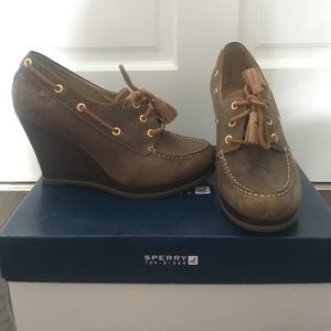 Sperry Wedge