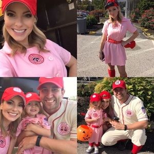 Rockford Peaches men’s uniform
