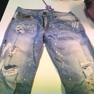 Men’s True Religion Ricky Super T distressed