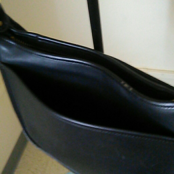 Purse - Picture 2 of 3