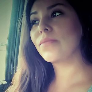 Meet your Posher, Nora