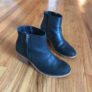 Sole Society Ines Zipper Ankle Bootie