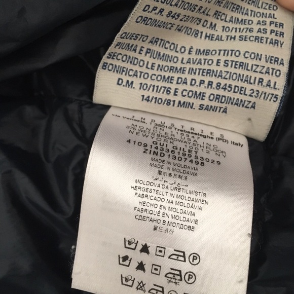 Moncler Gui Vest - Picture 5 of 7