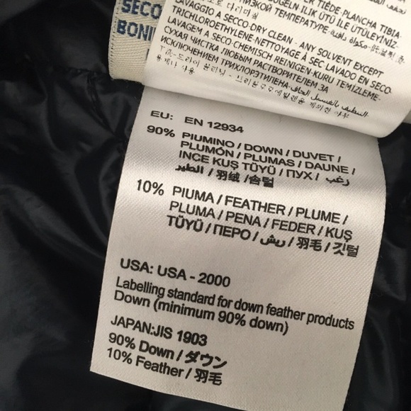 Moncler Gui Vest - Picture 6 of 7