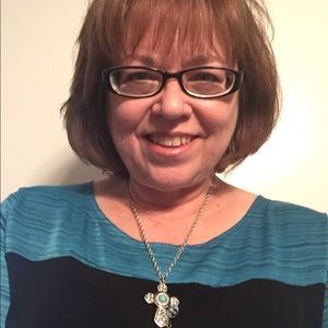 Meet your Posher, Patricia