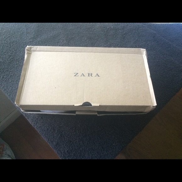 More pics for Zara flat with shining stones:) - Picture 2 of 2