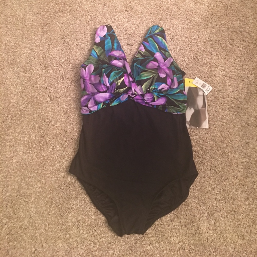 NWT Women's Swimsuit