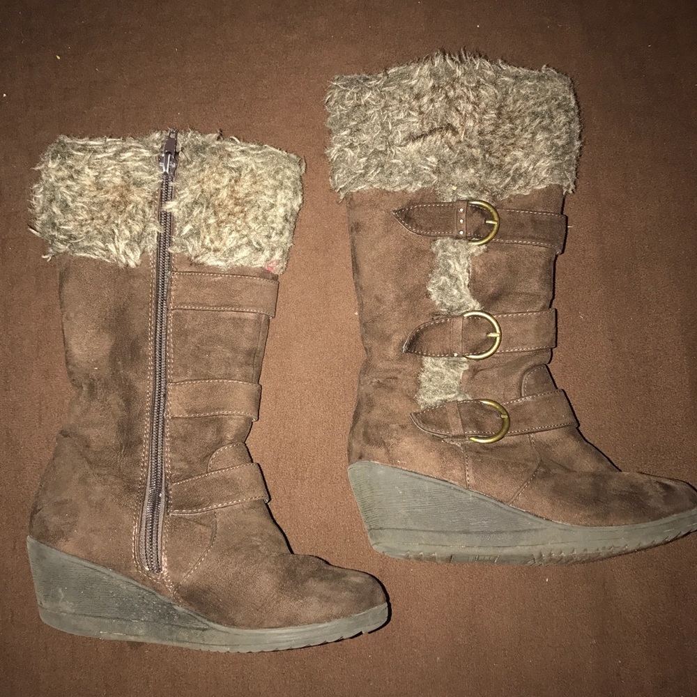 Winter/Fall boots Kids size 11