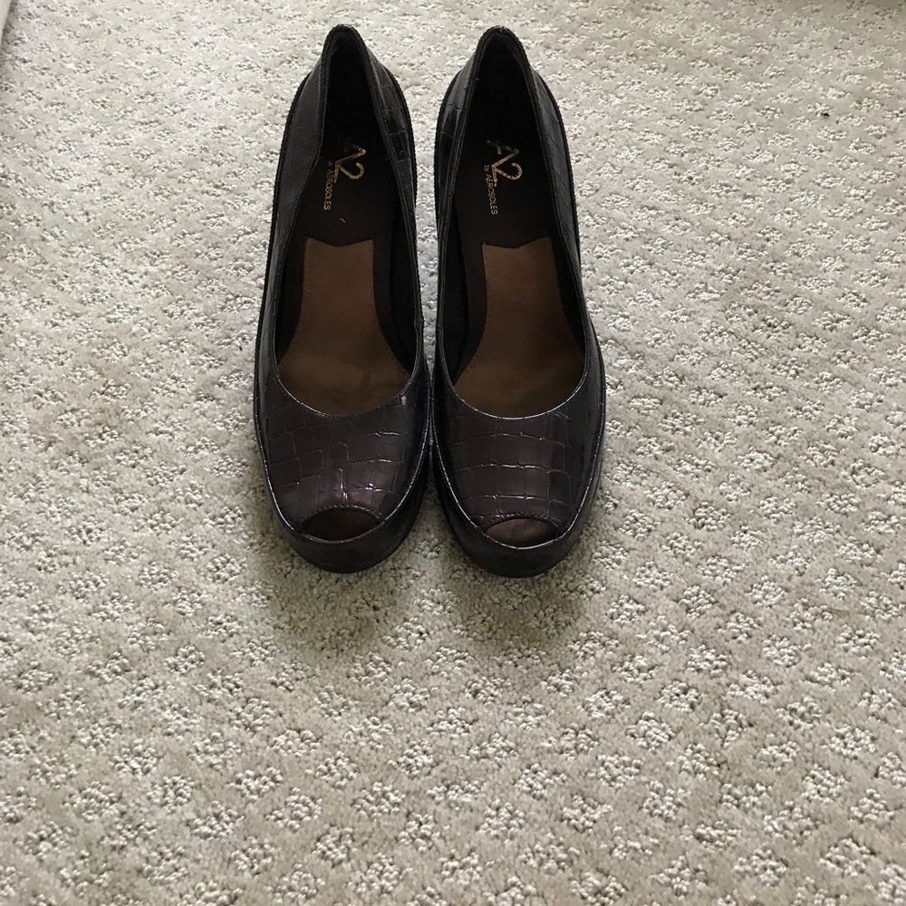 Peep toe heels