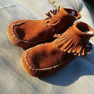 Minnetonka fringe booties