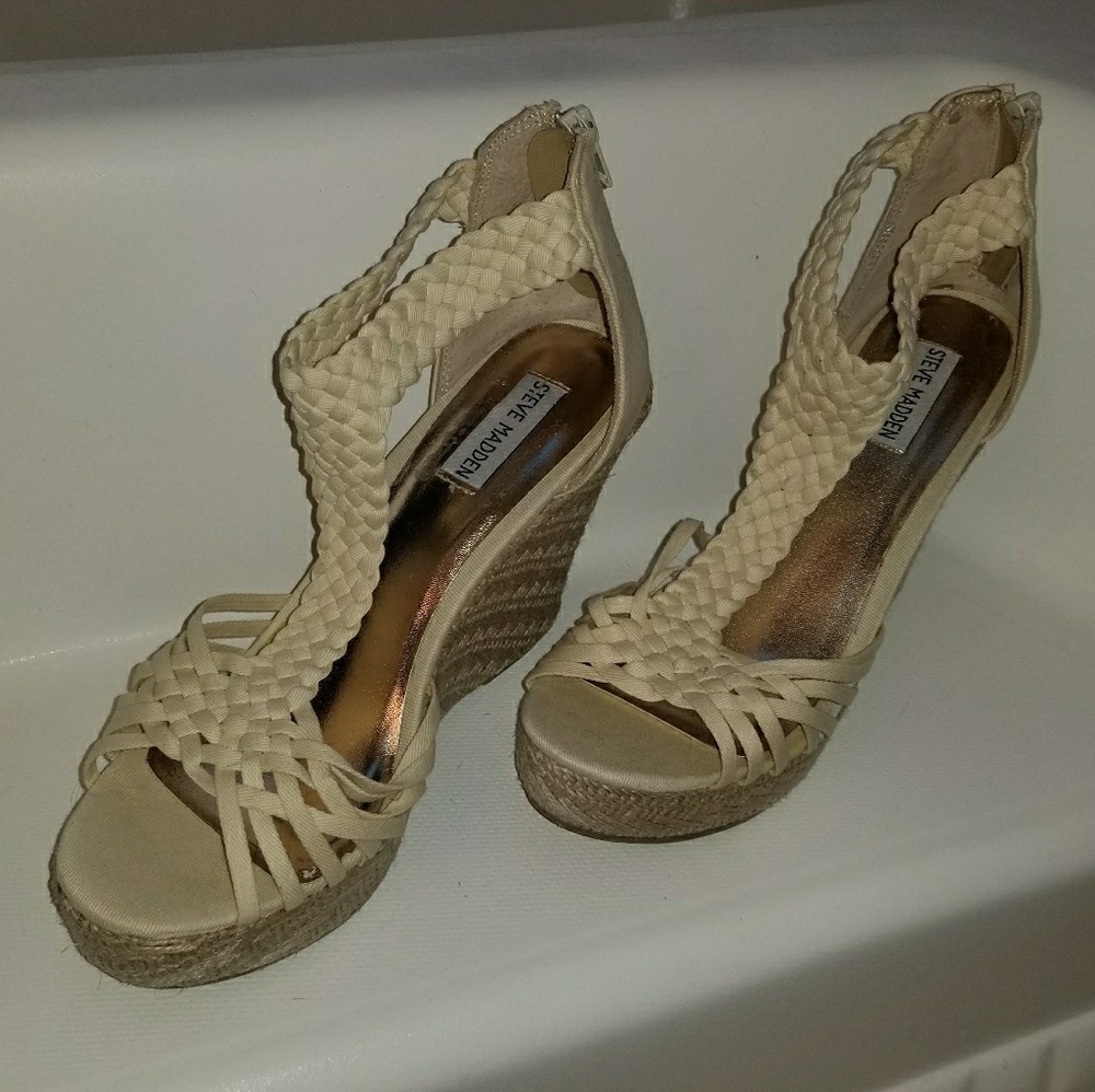 Steven Madden Wedges
