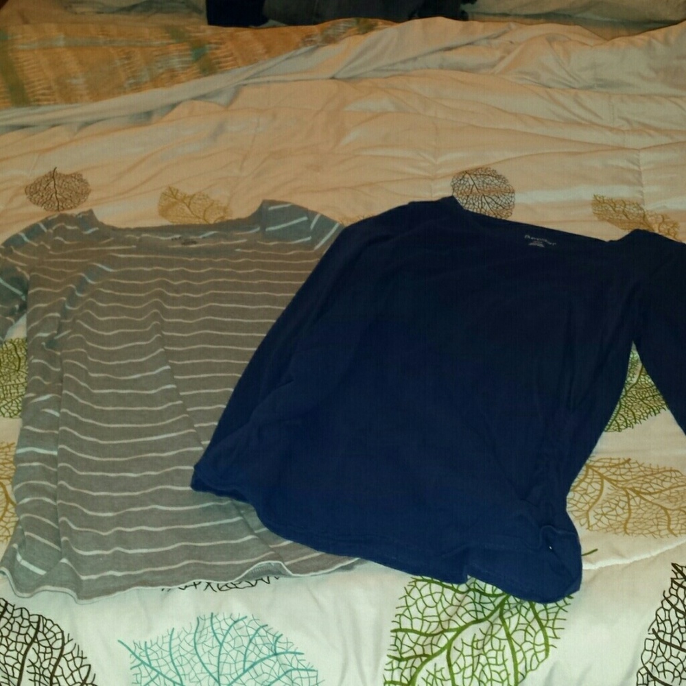 Maternity shirts