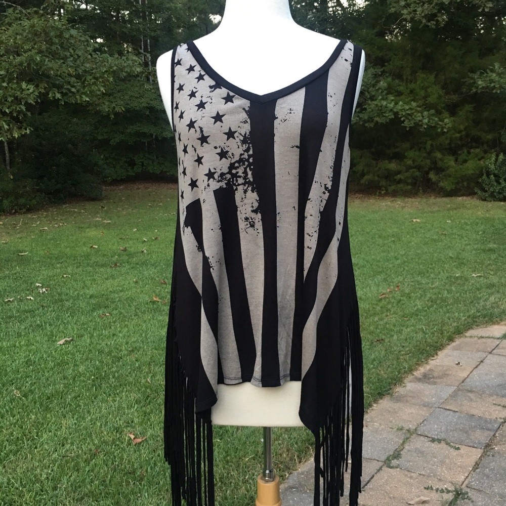Black sleeveless fringe American flag t-shirt