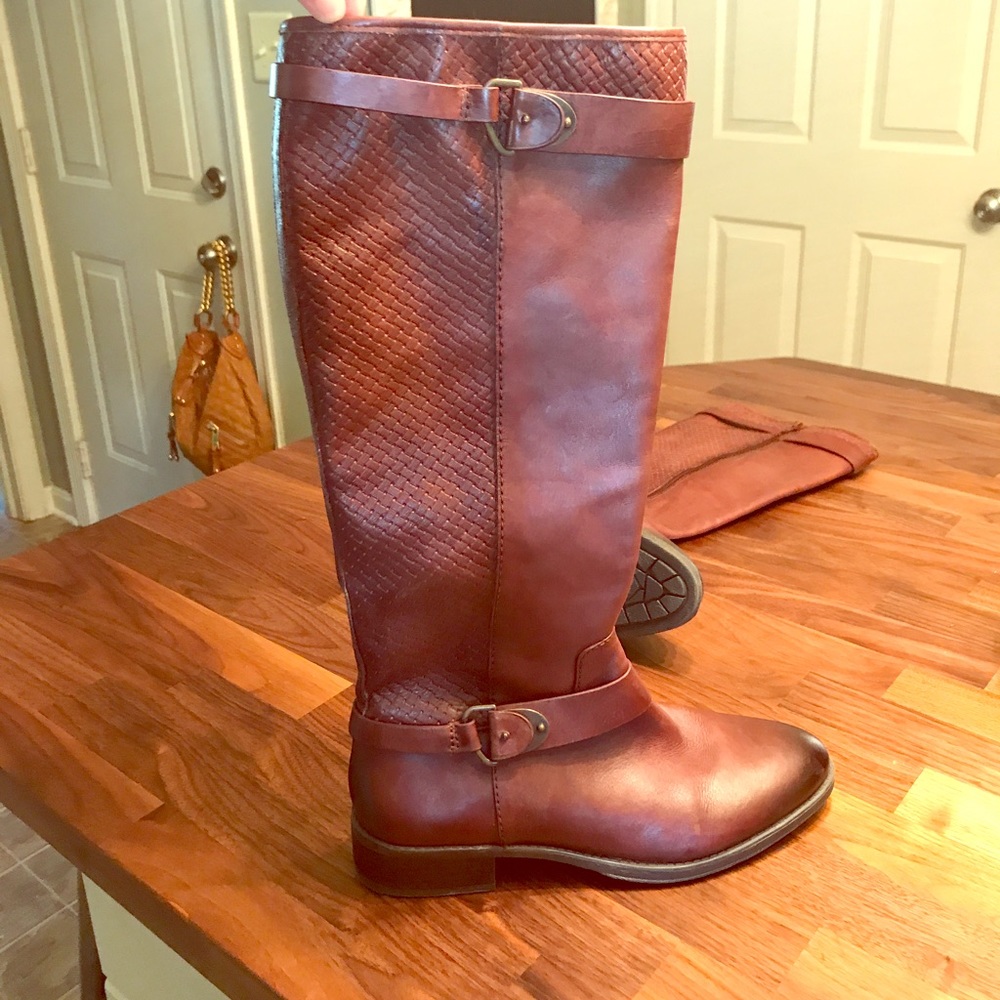 Anotonio Melani tall chestnut colored boots