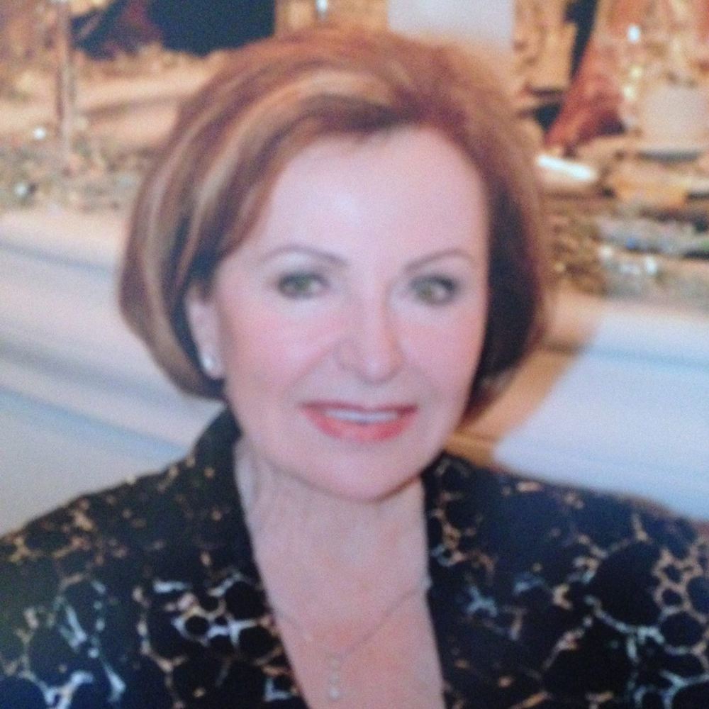 Meet your Posher, Evelyn