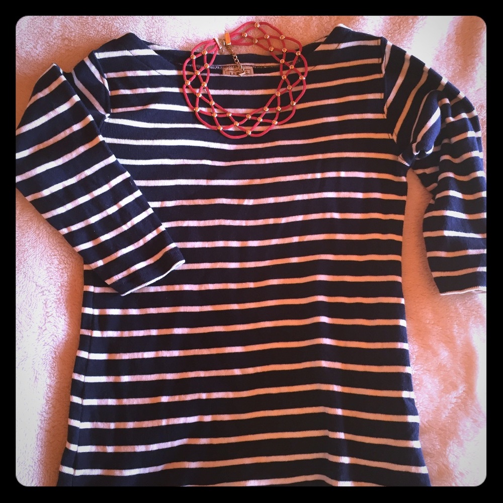 Red/gold bib necklace