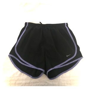 Nike dry tempo running shorts