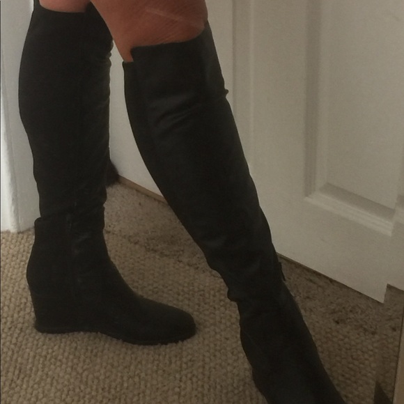 unisa knee high boots