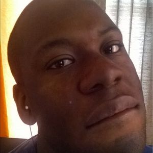 Meet your Posher, Atron