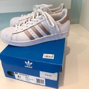 Adidas Superstar