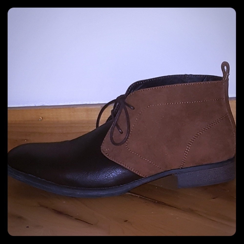 Mens Steve Madden Chukka shoes