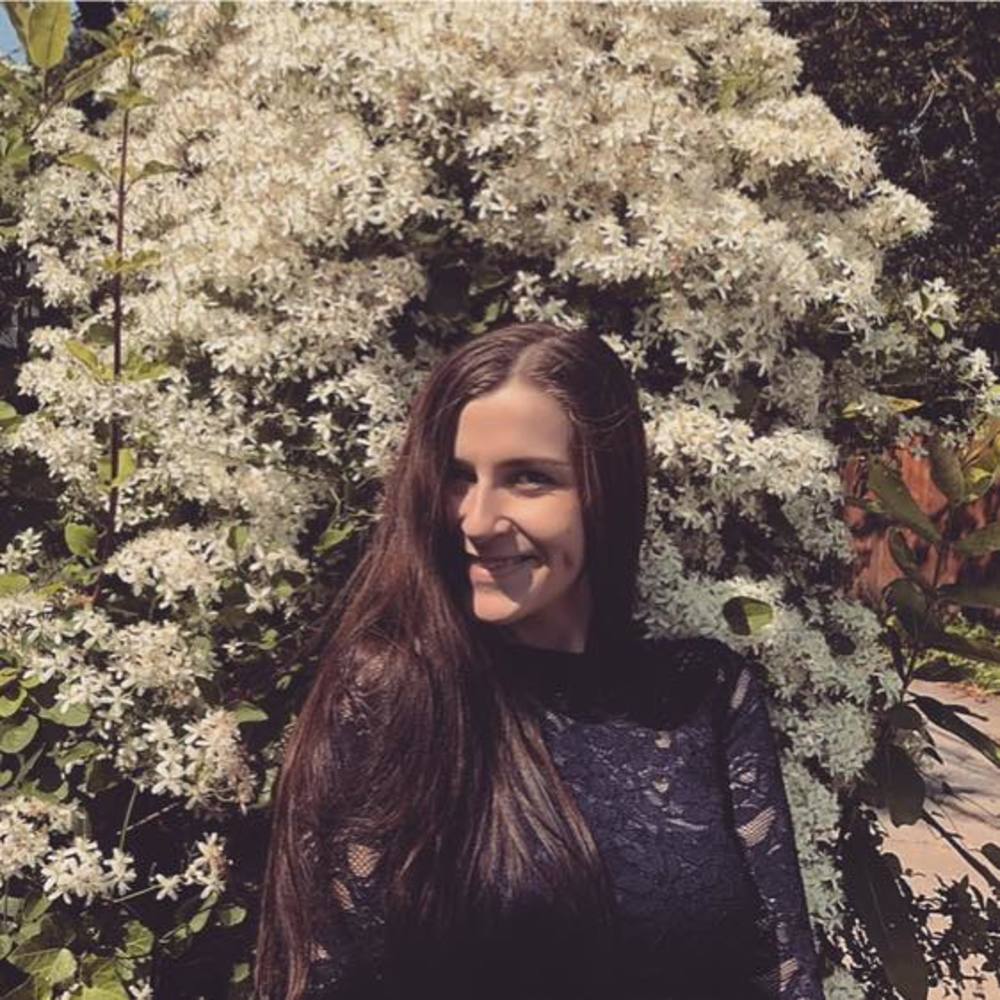 Meet your Posher, Maria