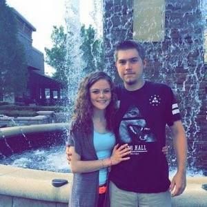 Meet your Posher, Logan lexi