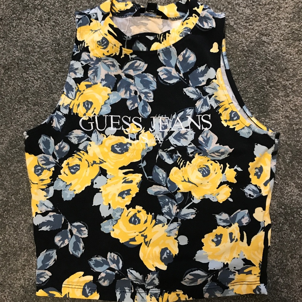 Cropped Guess Halter Top