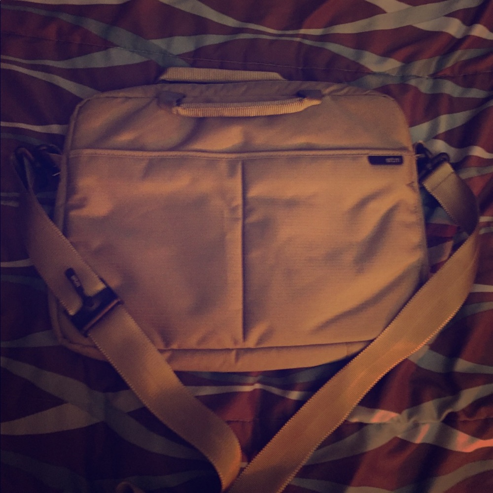 STM notebook bag