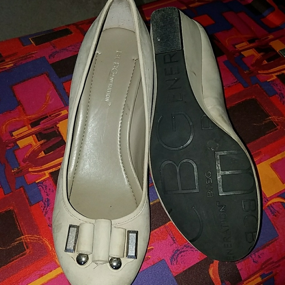 BCBG Heels - Picture 4 of 4