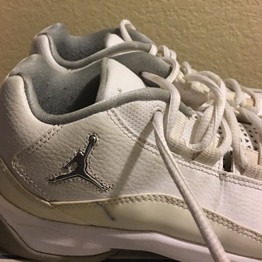 White Jordan's Size 7Y, can fit Women's Size 8