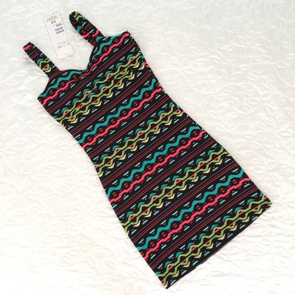 NWT H&M patterned dress