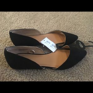 Size 9 NWT black flats