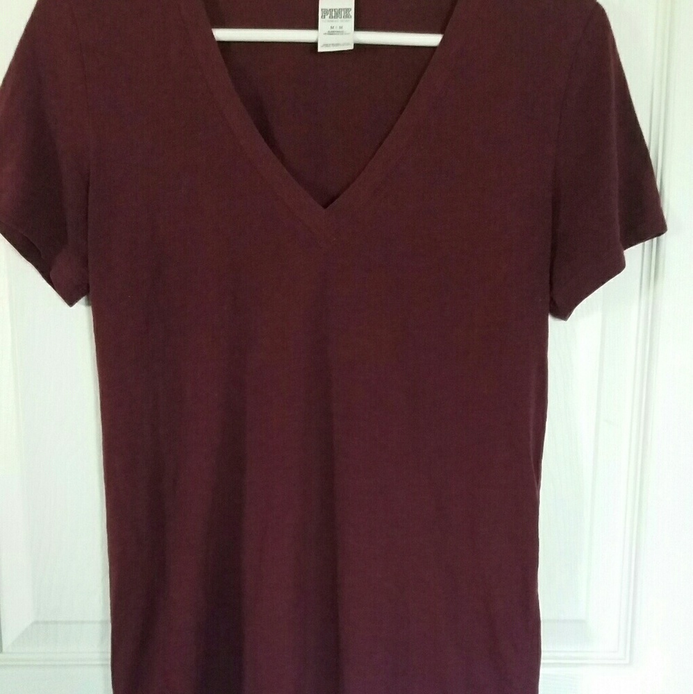 Victoria's Secret PINK  ESSENTIAL v neck