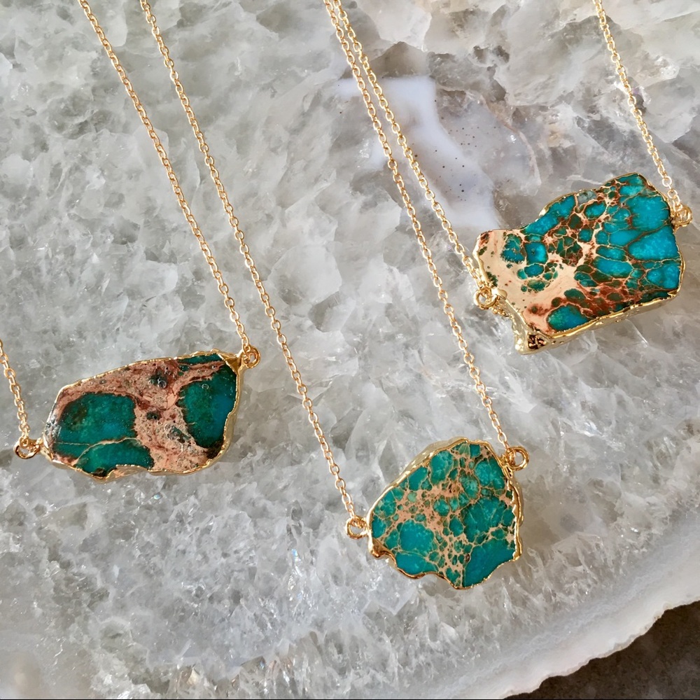 Raw Jasper Natural Stone 18K Gold Dainty Necklace - Picture 3 of 6