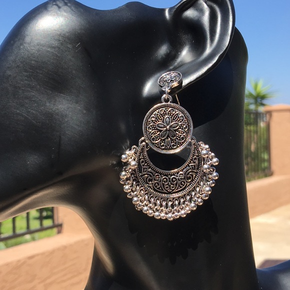 Mythic Antique Silver Carved Moon Tibetan Boho NWT - Picture 2 of 7