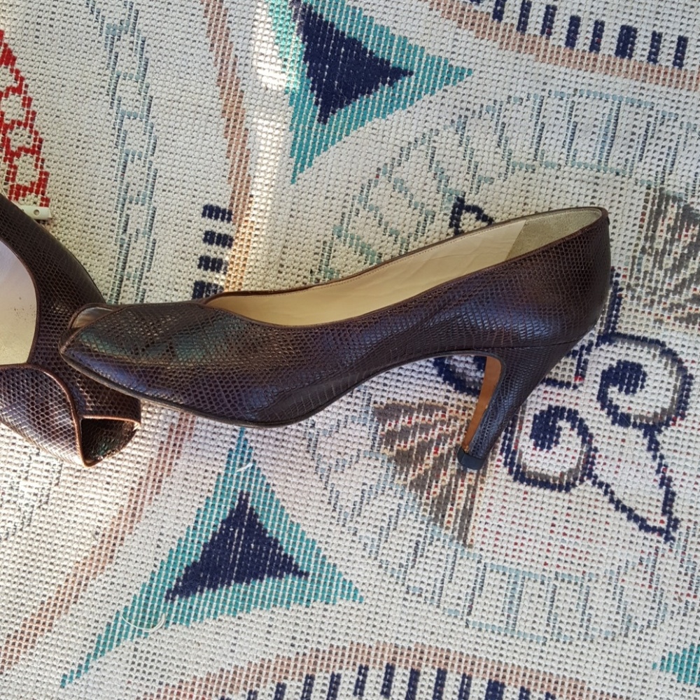 Bally brown pumps