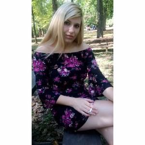 Meet your Posher, Abbigail