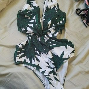 Swim - Swmsuit Swim - Swmsuit