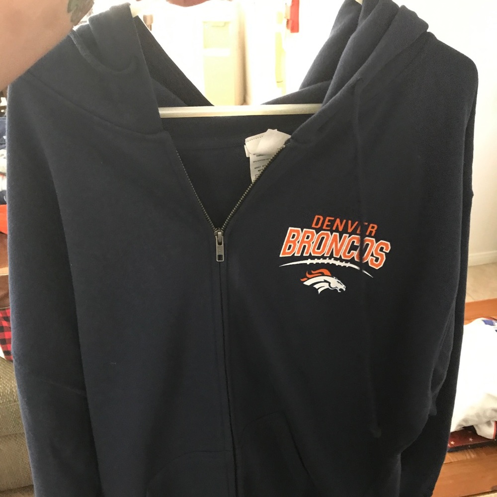 Men's zip up hoodie