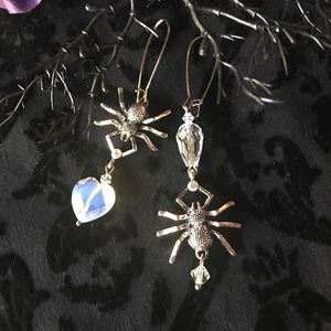 Glamour ghouls spider - Gem