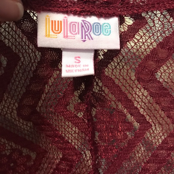 Maroon Lindsay - Picture 2 of 2