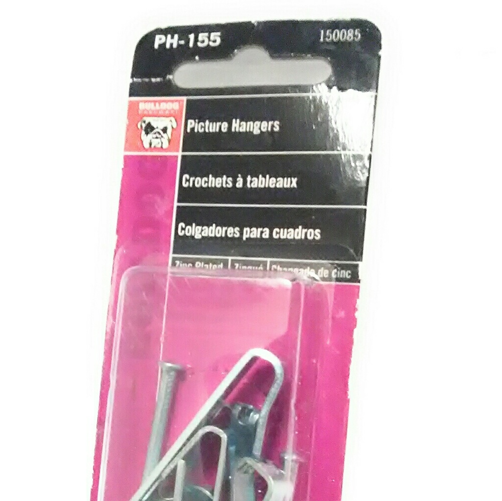 Picture Hangers - Bulldog Hardware