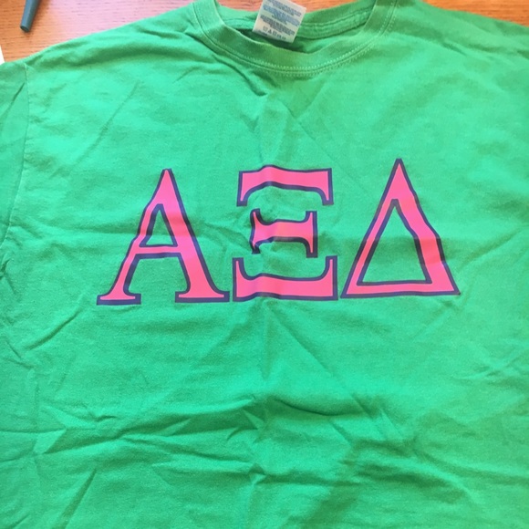 Alpha Xi t-shirt - Picture 1 of 1