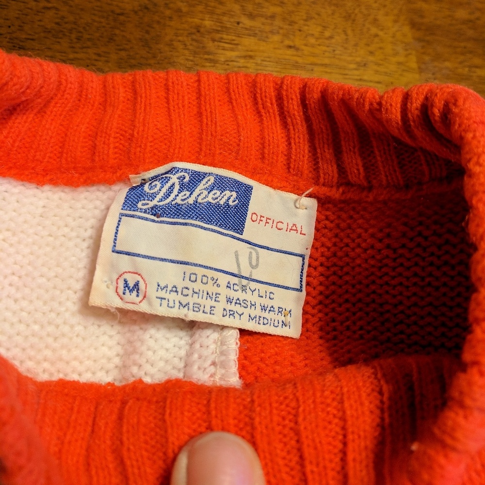 Adorable Vintage Eagles Patch Hs Pullover Sweater - image 3