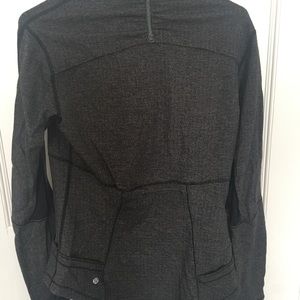 Lululemon half zip size l