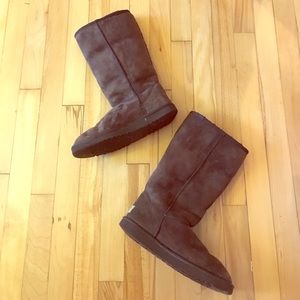 Chocolate Brown Tall Ugg