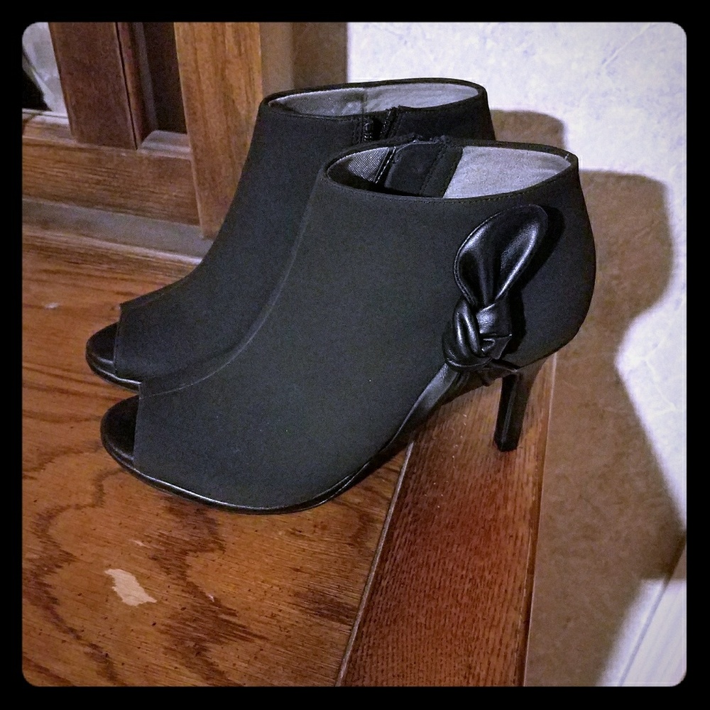 Peep toe black booties