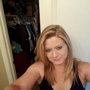 Meet your Posher, Janet